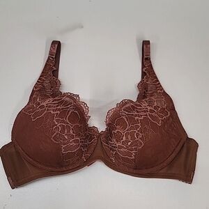 Emperio Armani  underwire Cup Lace bra  size 34B